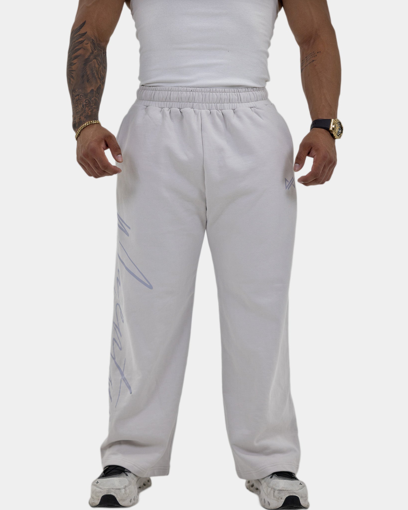 ESSENTIAL SWEATS