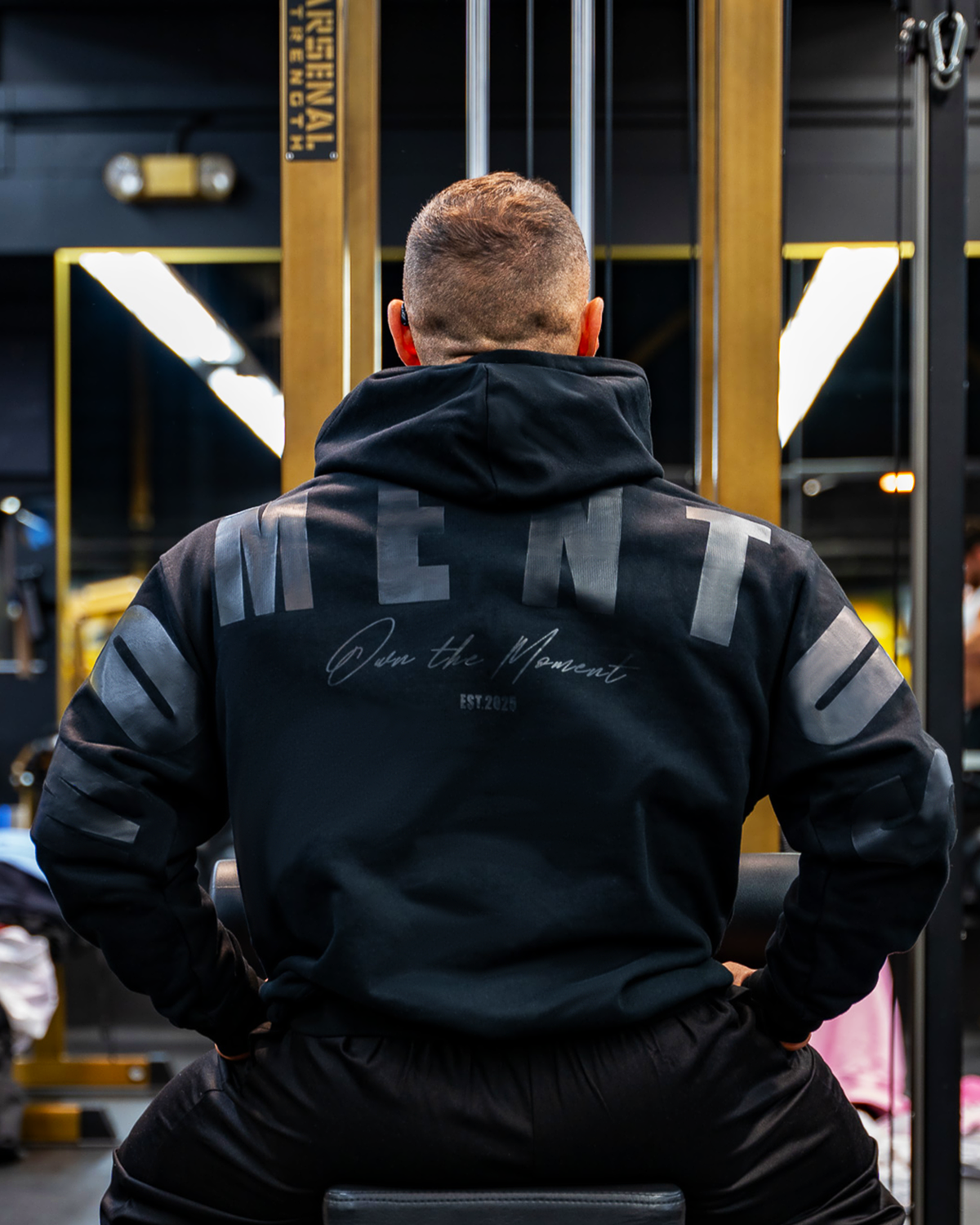 MOMENTUS APPAREL | Premium Fitness Streetwear